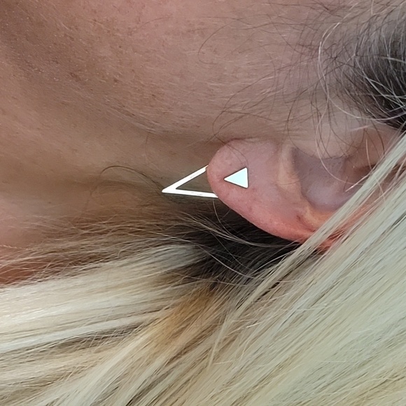 🔥LAST PAIR🔥 TWO-PIECE TRIANGLE EARRINGS - Picture 1 of 6